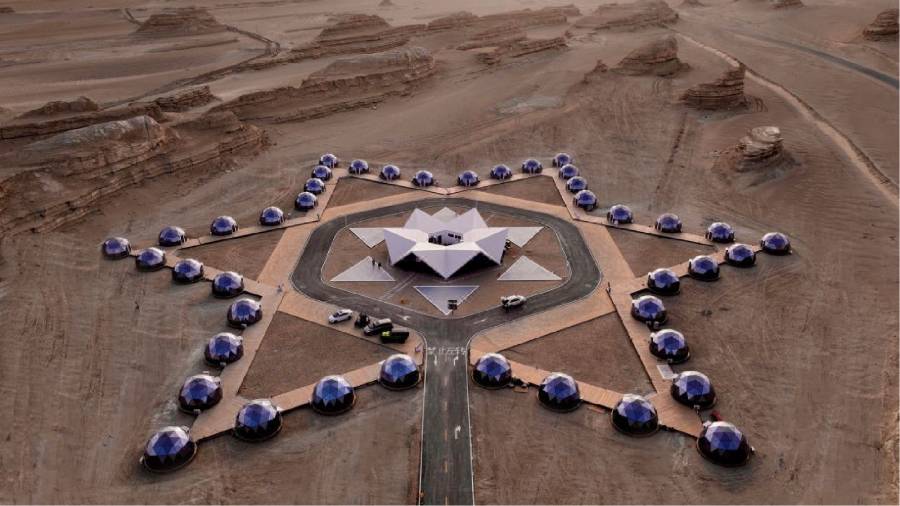 火星移民预演场——模拟外星环境的极端生存训练朝阳县户外野奢帐篷实验项目
